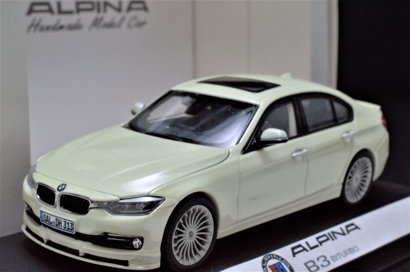 BMW ALPINA アルピナ B3 3.3 BiTurbo 3(F30)セダン アルピナ